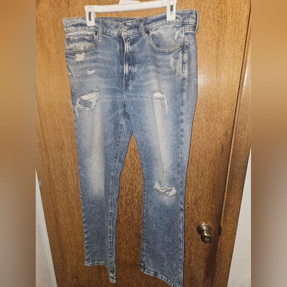 Mens Lucky Brand 412 Athletic Slim Distressed Jeans in Distressed Blue, 32x32